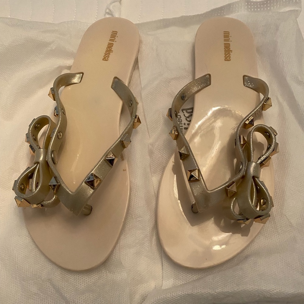 Youth girl sandals